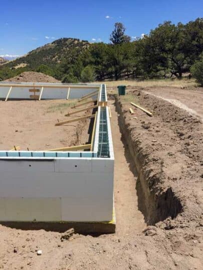 strawbale home foundation footers